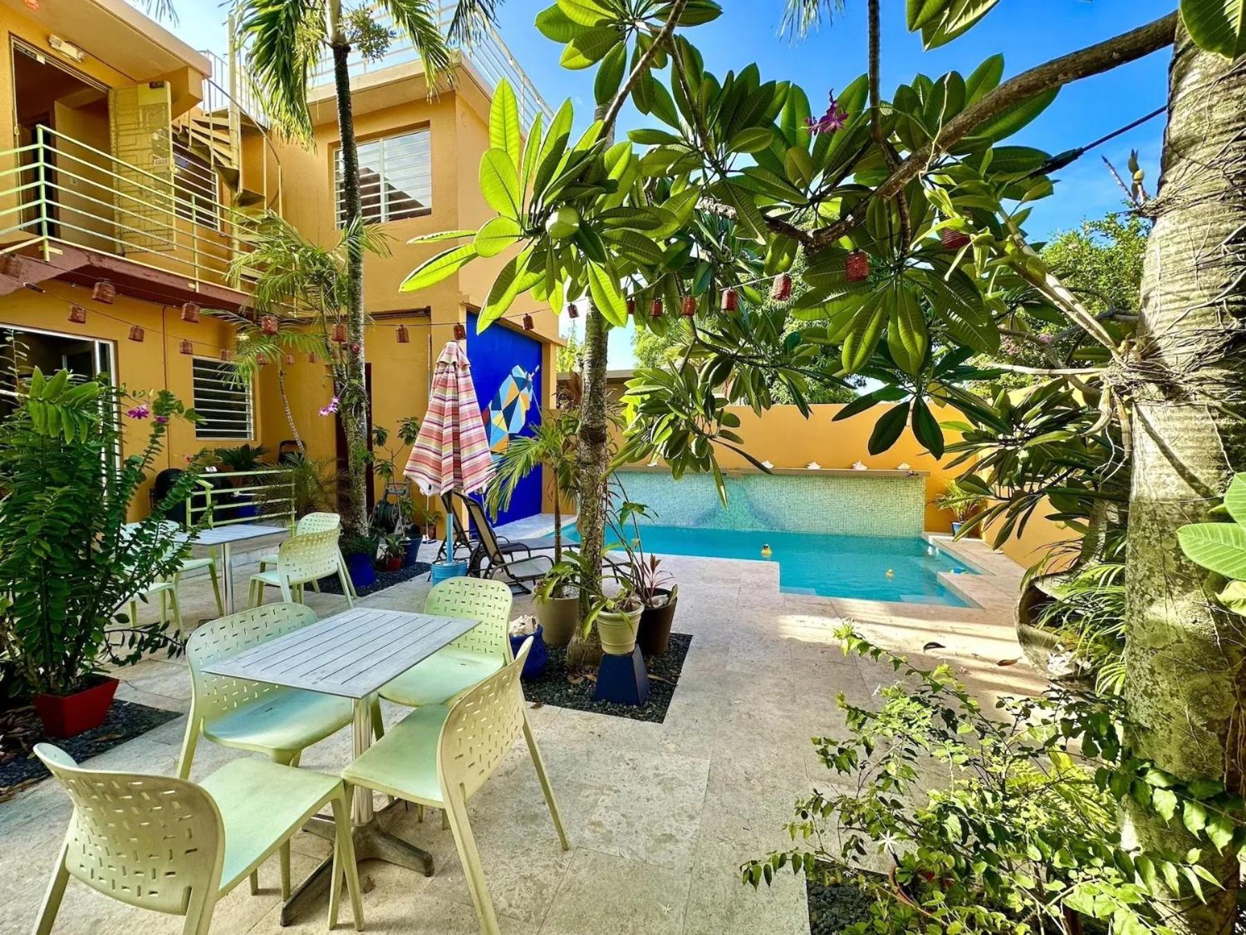 Casa De Amistad Guesthouse Vieques Exterior photo