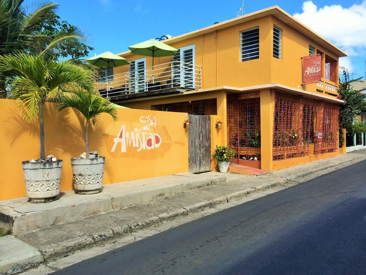 Casa De Amistad Guesthouse Vieques Exterior photo